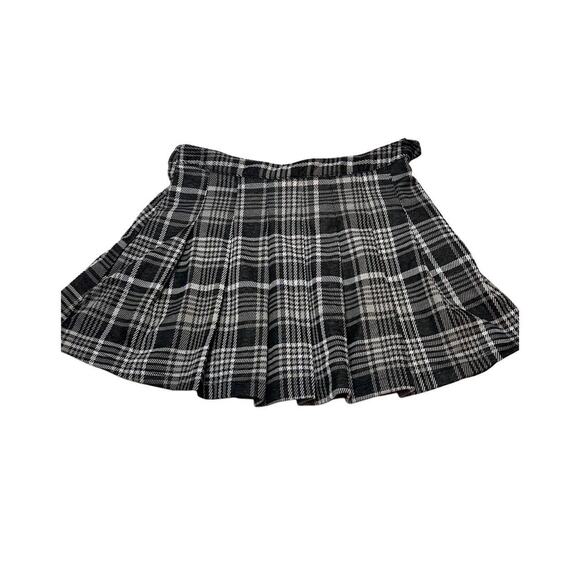 Justify Dresses & Skirts - Justify Size Medium Vintage Pleated Plaid Mini Skirt